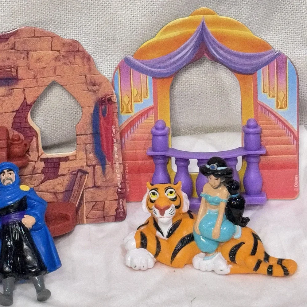 VTG 90s Lot of Aladdin King of Thieves McDonalds Toys Jasmine Mattel Cake Topper